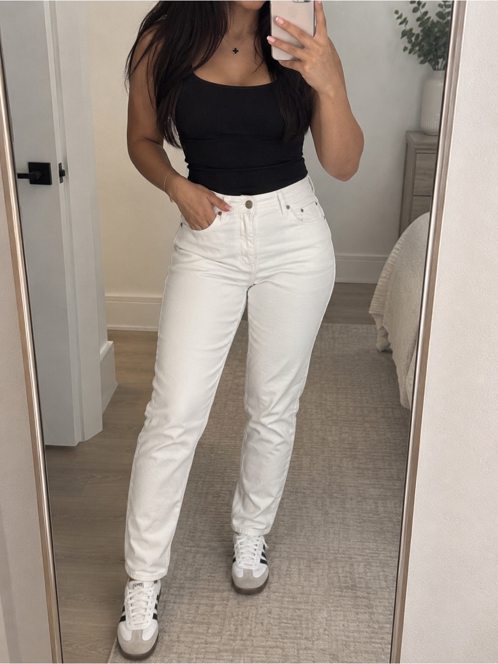 Frame Denim White Straight-Leg High-Rise Jeans Sz 28